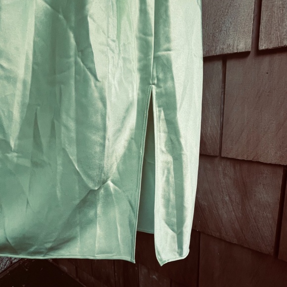 Chelsea & Violet  Satin Swing Neck Midi Slip Dress in Light Green Size XL - Picture 13 of 13